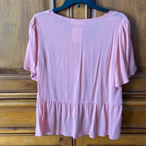 Melon colored peplum top - Picture 5 of 5